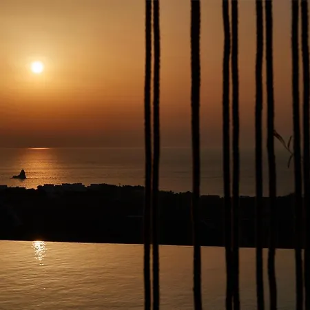 Mythic Paros , Adults Only Ajía Iríni Páru