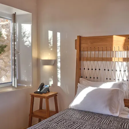 Mythic Paros , Adults Only Ajía Iríni Páru