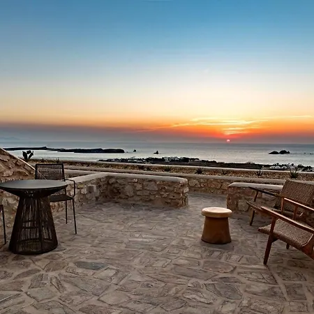 Mythic Paros , Adults Only Ajía Iríni Páru