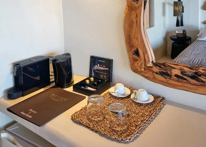 Mythic Paros , Adults Only איה איריני פארוס