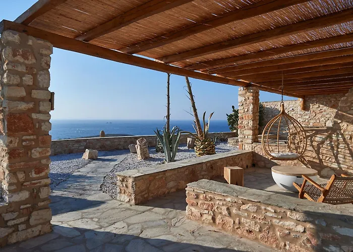 Mythic Paros , Adults Only איה איריני פארוס